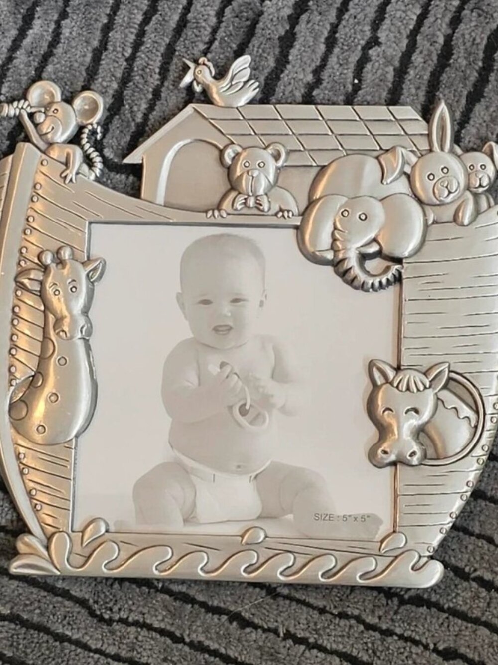 Silver baby picture frame with 3D animals on Noah"s Ark